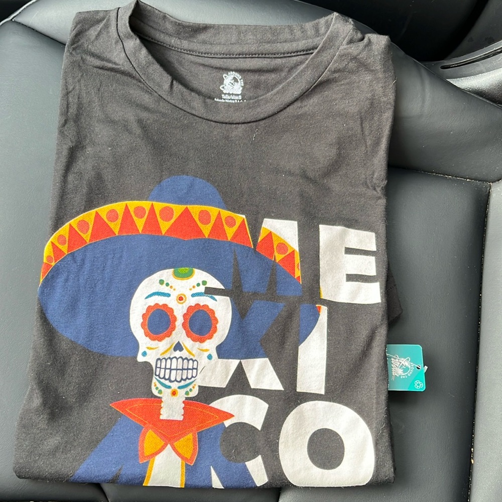Black, trendy Mexico T shirt, new with tags. Never worn.